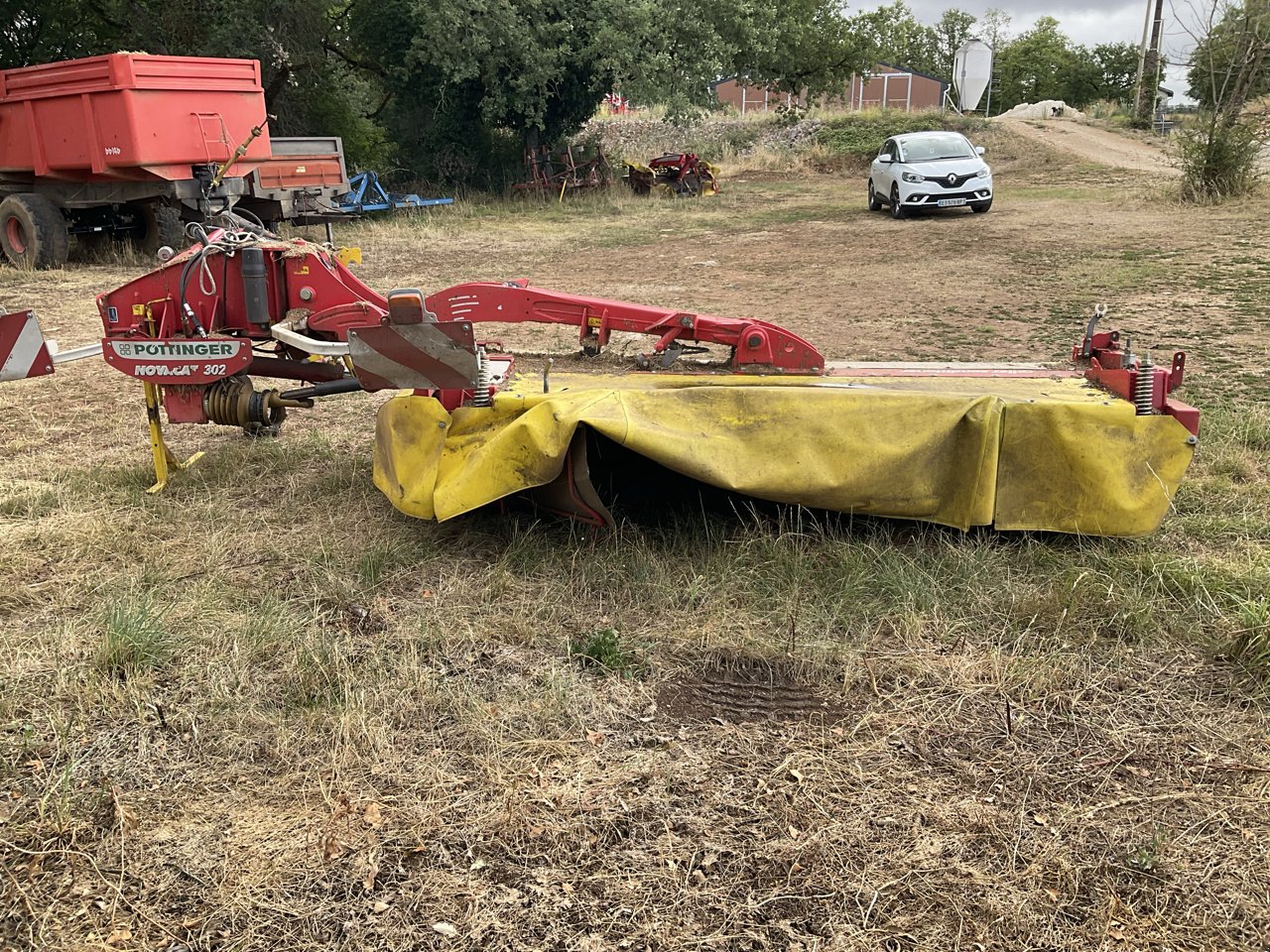 Mähwerk des Typs Pöttinger NOVACAT 302 RCB, Gebrauchtmaschine in MORLHON LE HAUT (Bild 7)