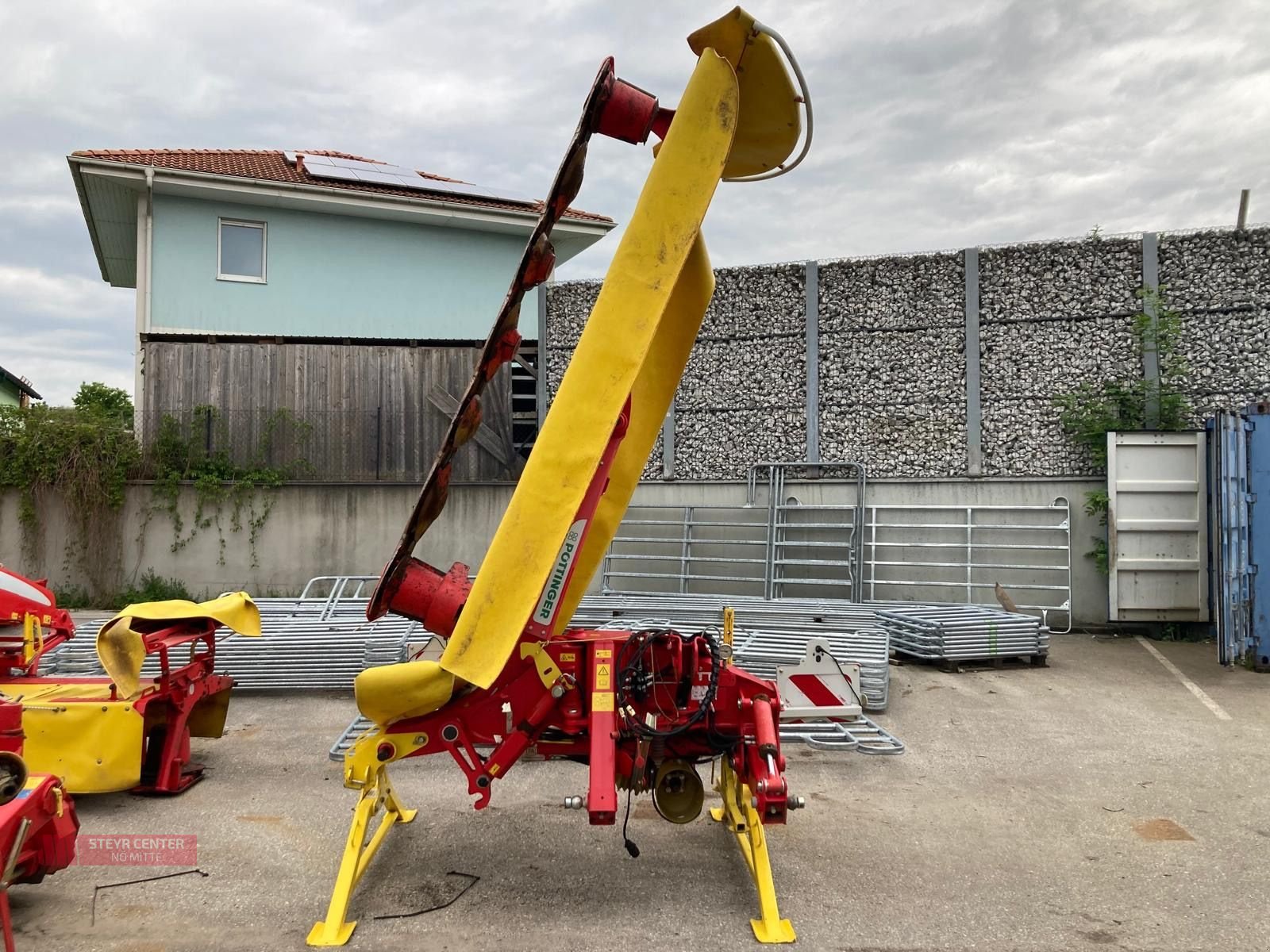 Mähwerk of the type Pöttinger Novacat 302, Gebrauchtmaschine in St. Pölten (Picture 1)