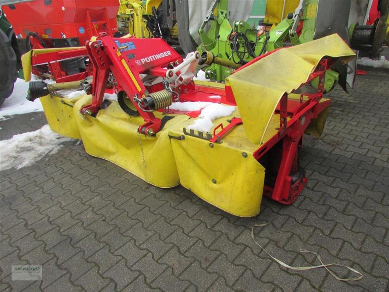 Mähwerk от тип Pöttinger NovaCat 306F Classic, Gebrauchtmaschine в Bad Wildungen - Wega (Снимка 2)