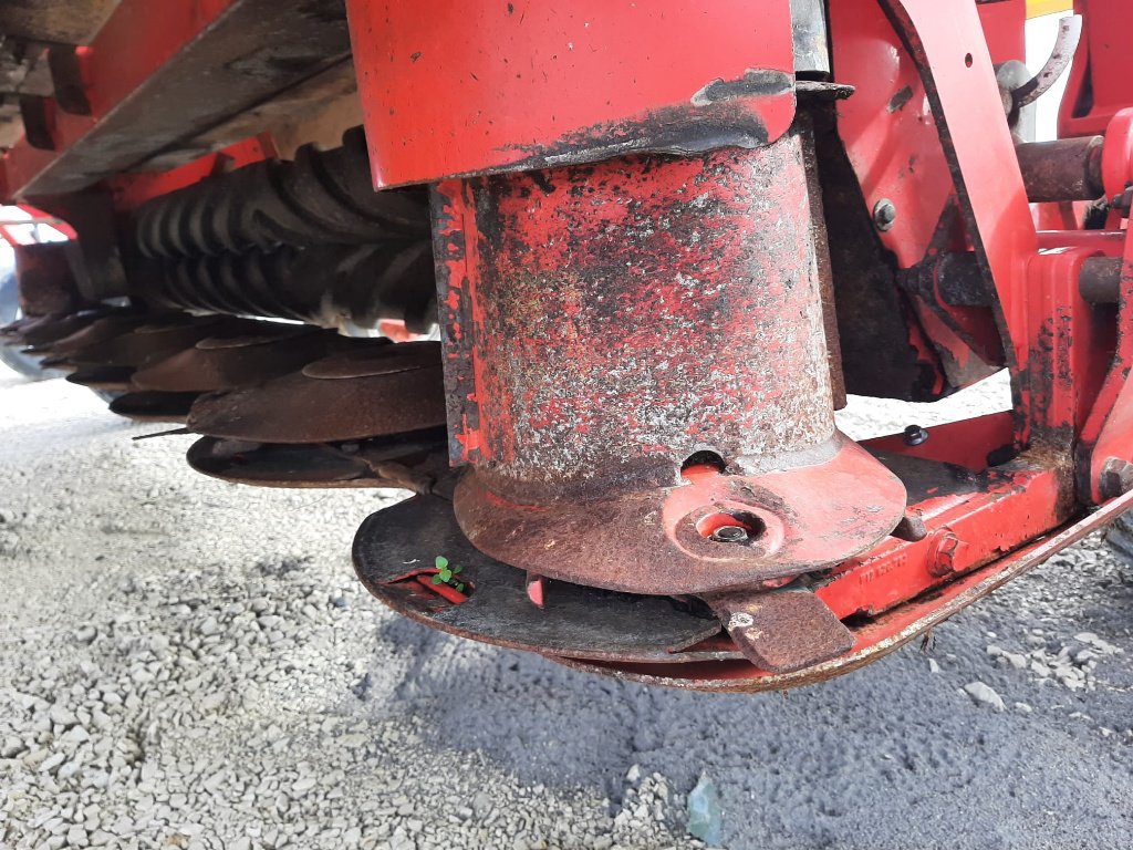 Mähwerk des Typs Pöttinger Novacat 3507 T, Gebrauchtmaschine in SAINT LOUP (Bild 6)