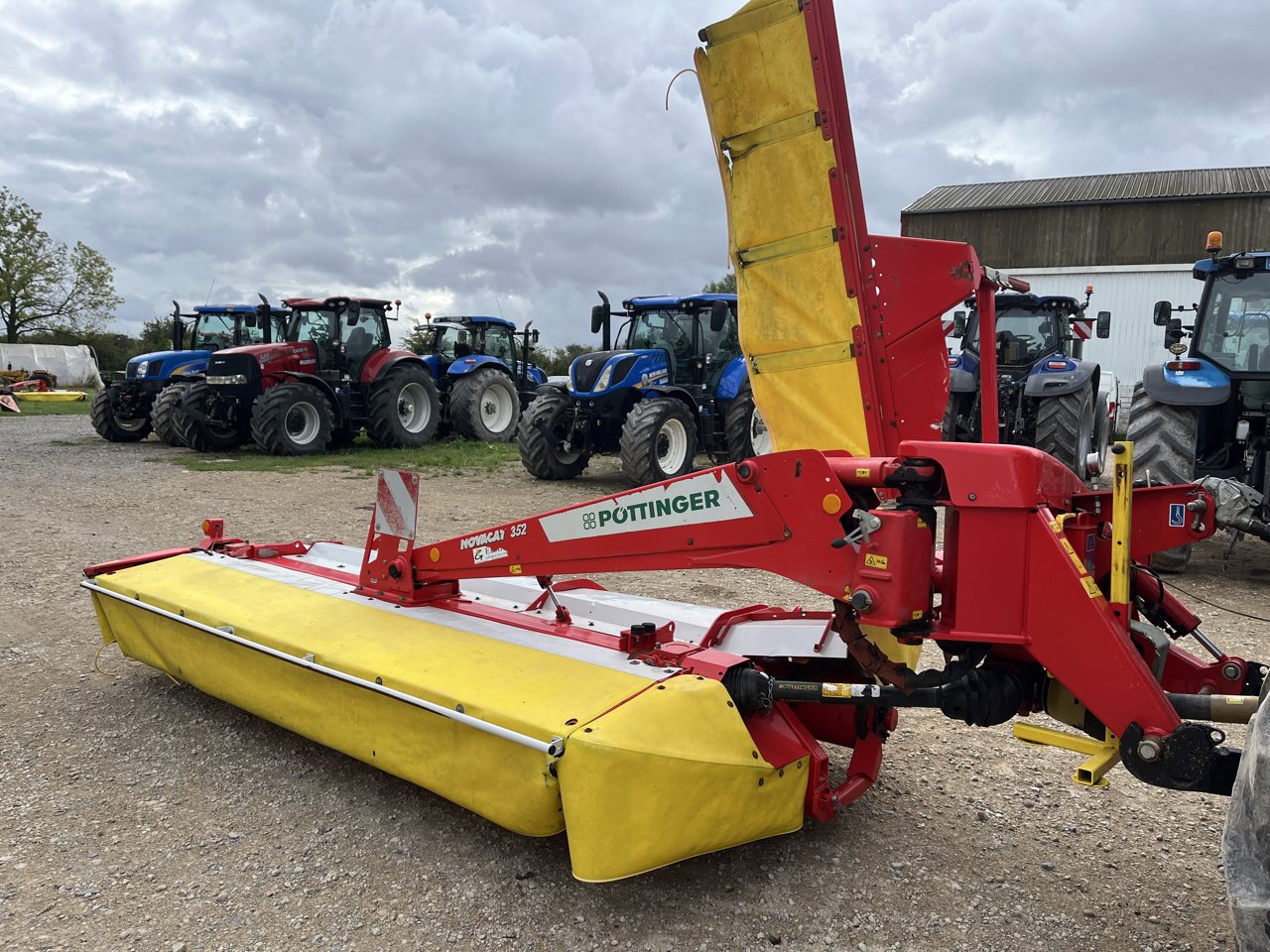 Mähwerk typu Pöttinger Novacat 352 crossflow, Gebrauchtmaschine v VERT TOULON (Obrázek 2)