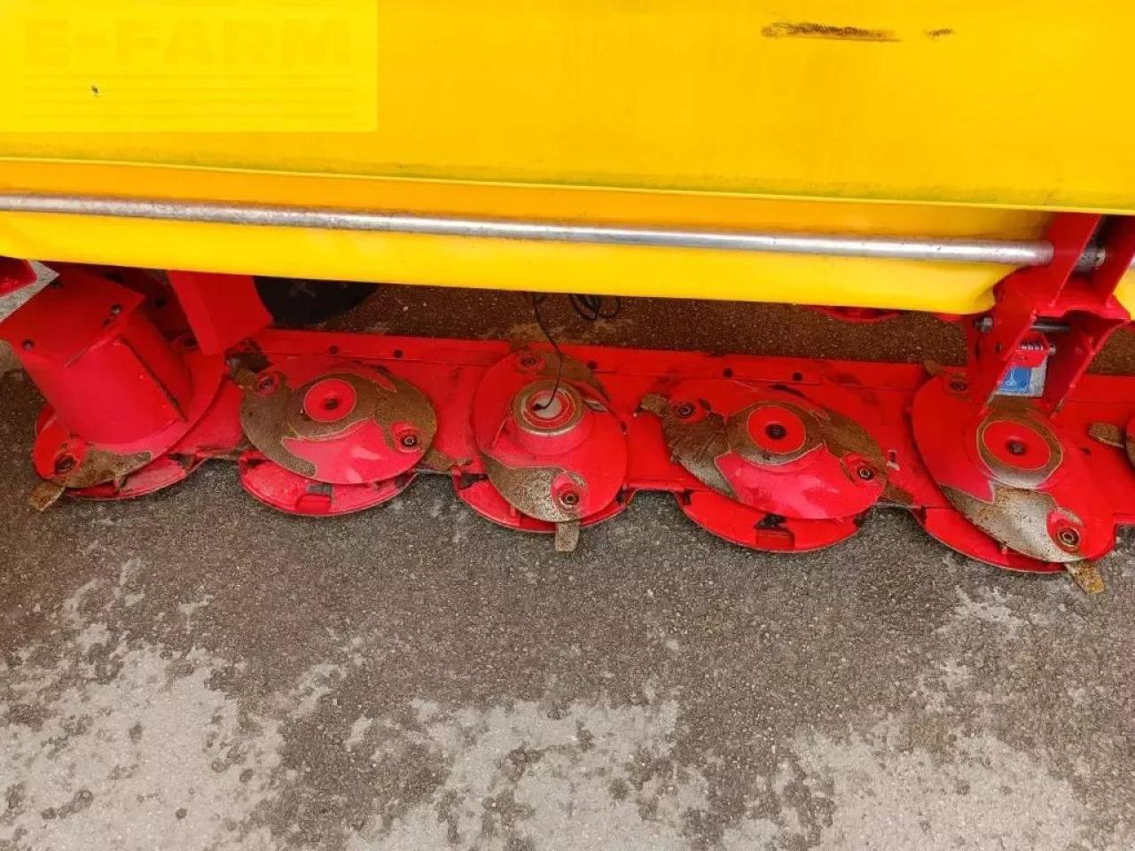 Mähwerk des Typs Pöttinger novacat 352, Gebrauchtmaschine in CHAUVONCOURT (Bild 11)