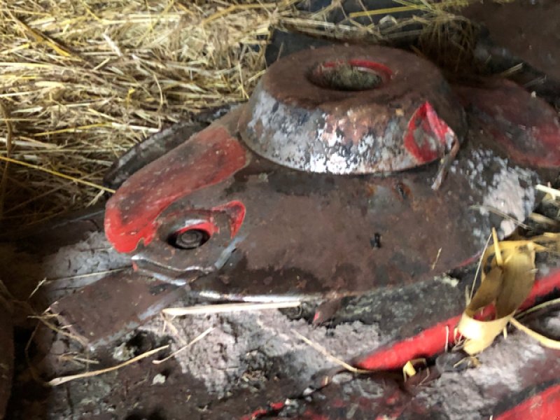 Mähwerk des Typs Pöttinger Novacat 402, Gebrauchtmaschine in Varennes le Grand (Bild 9)