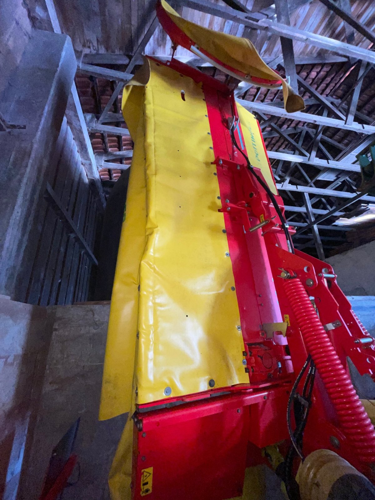 Mähwerk del tipo Pöttinger Novacat 8600, Gebrauchtmaschine In Griesstätt (Immagine 5)