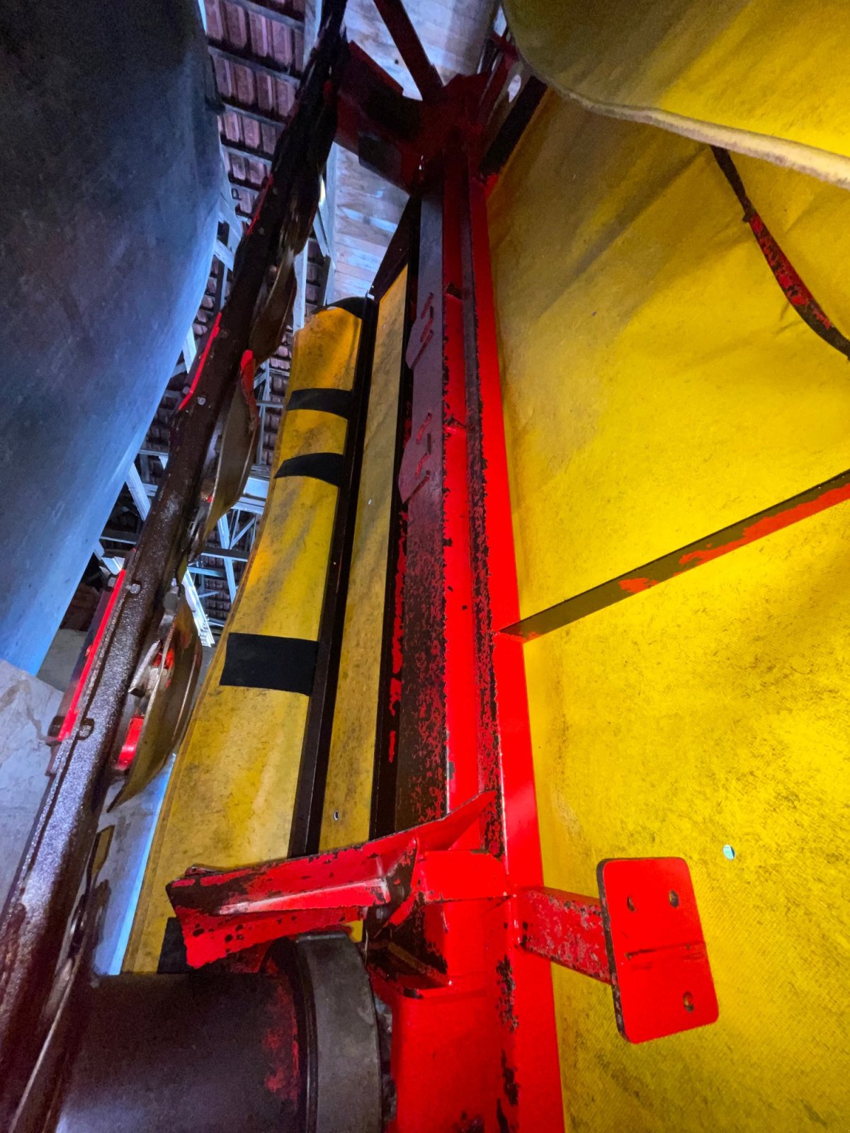 Mähwerk del tipo Pöttinger Novacat 8600, Gebrauchtmaschine In Griesstätt (Immagine 6)