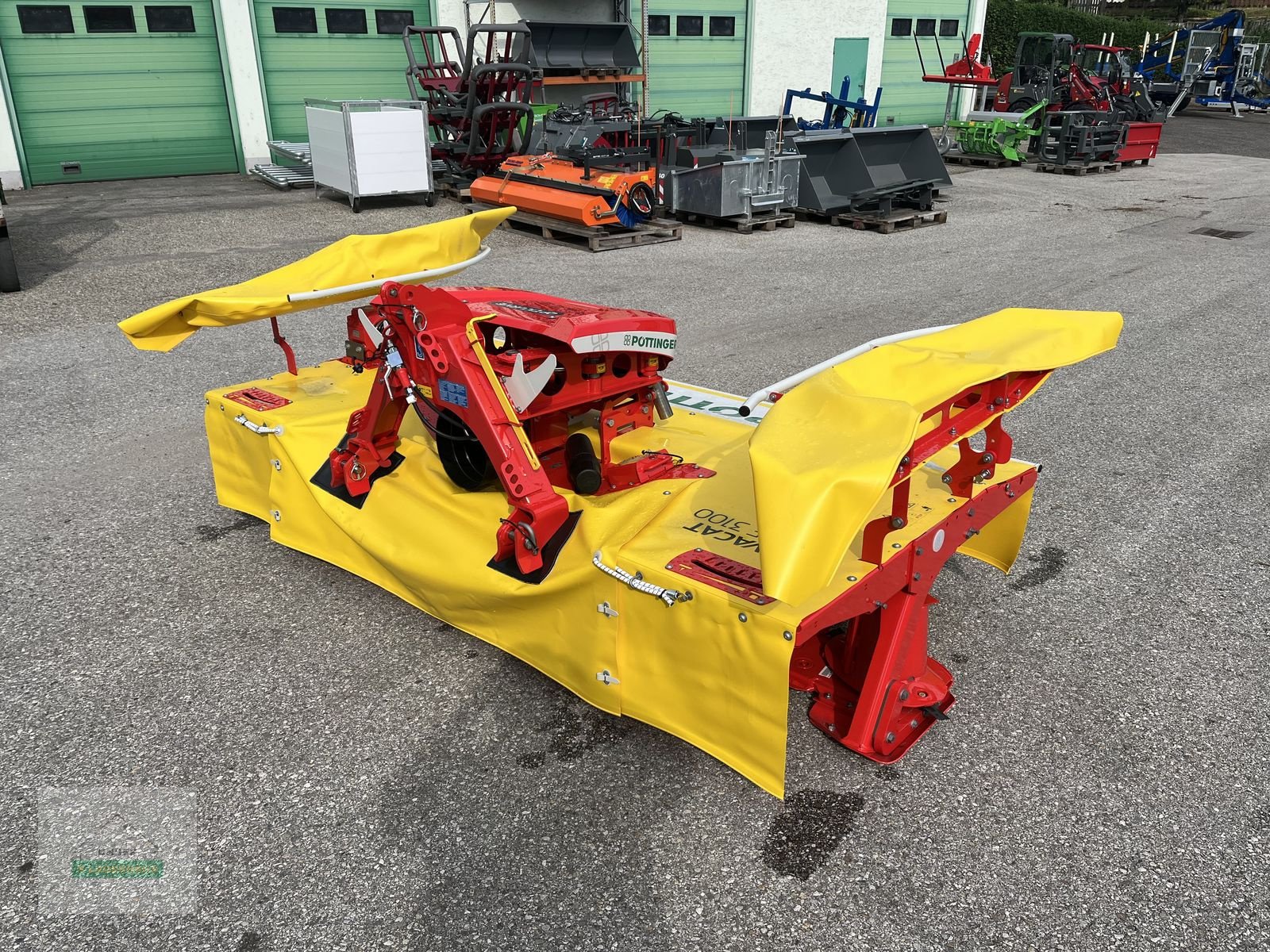 Mähwerk of the type Pöttinger Novacat F 3100 OC, Neumaschine in Wartberg (Picture 2)