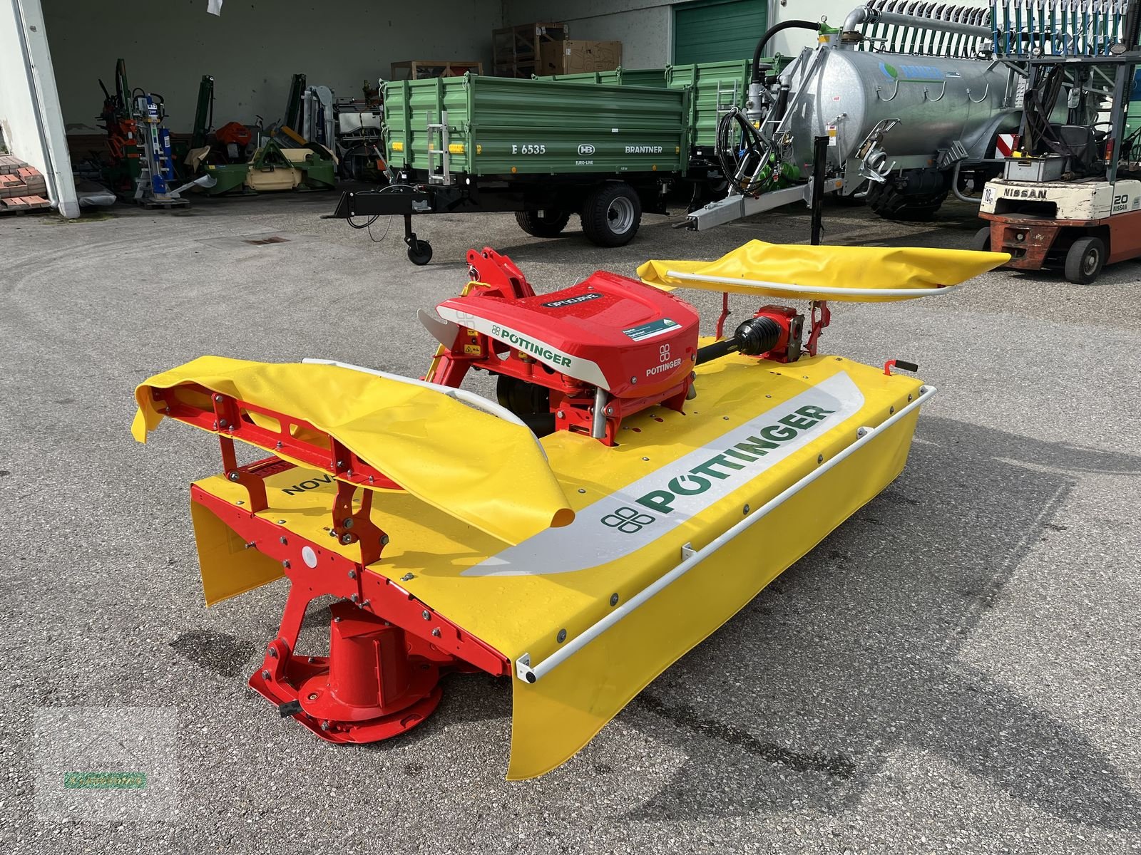 Mähwerk of the type Pöttinger Novacat F 3100 OC, Neumaschine in Wartberg (Picture 1)