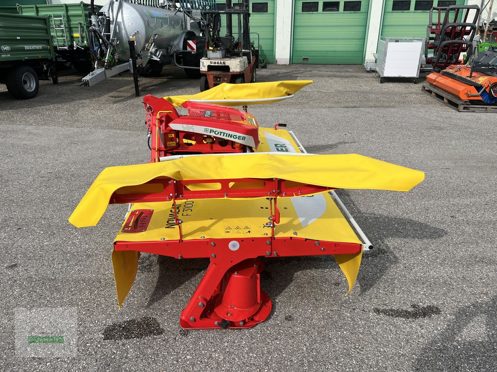 Mähwerk of the type Pöttinger Novacat F 3100 OC, Neumaschine in Wartberg (Picture 4)