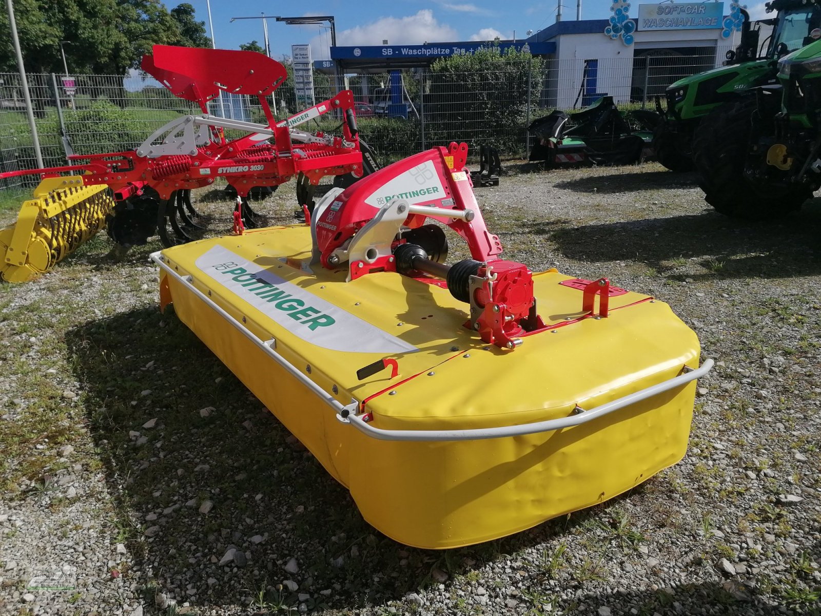 Mähwerk of the type Pöttinger Novacat F 3100, Neumaschine in Steisslingen (Picture 2)