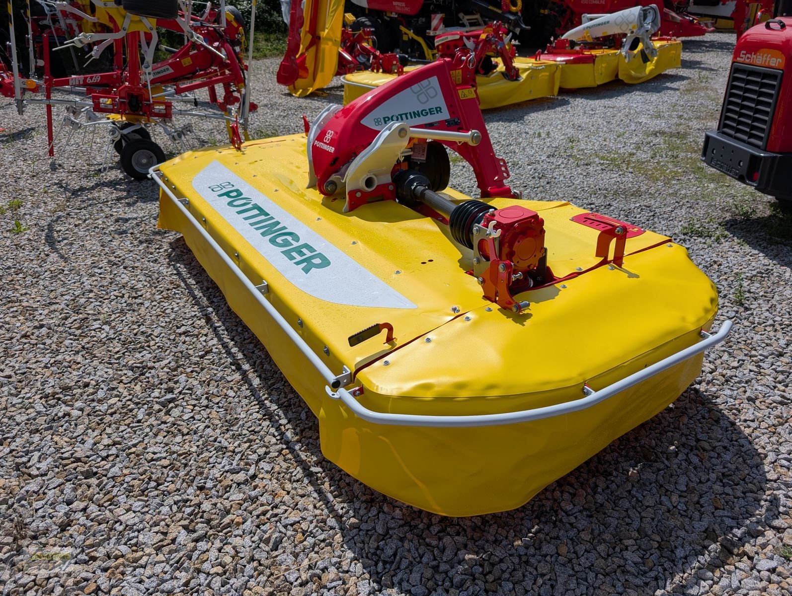 Mähwerk of the type Pöttinger Novacat F 3100, Neumaschine in Senftenbach (Picture 2)