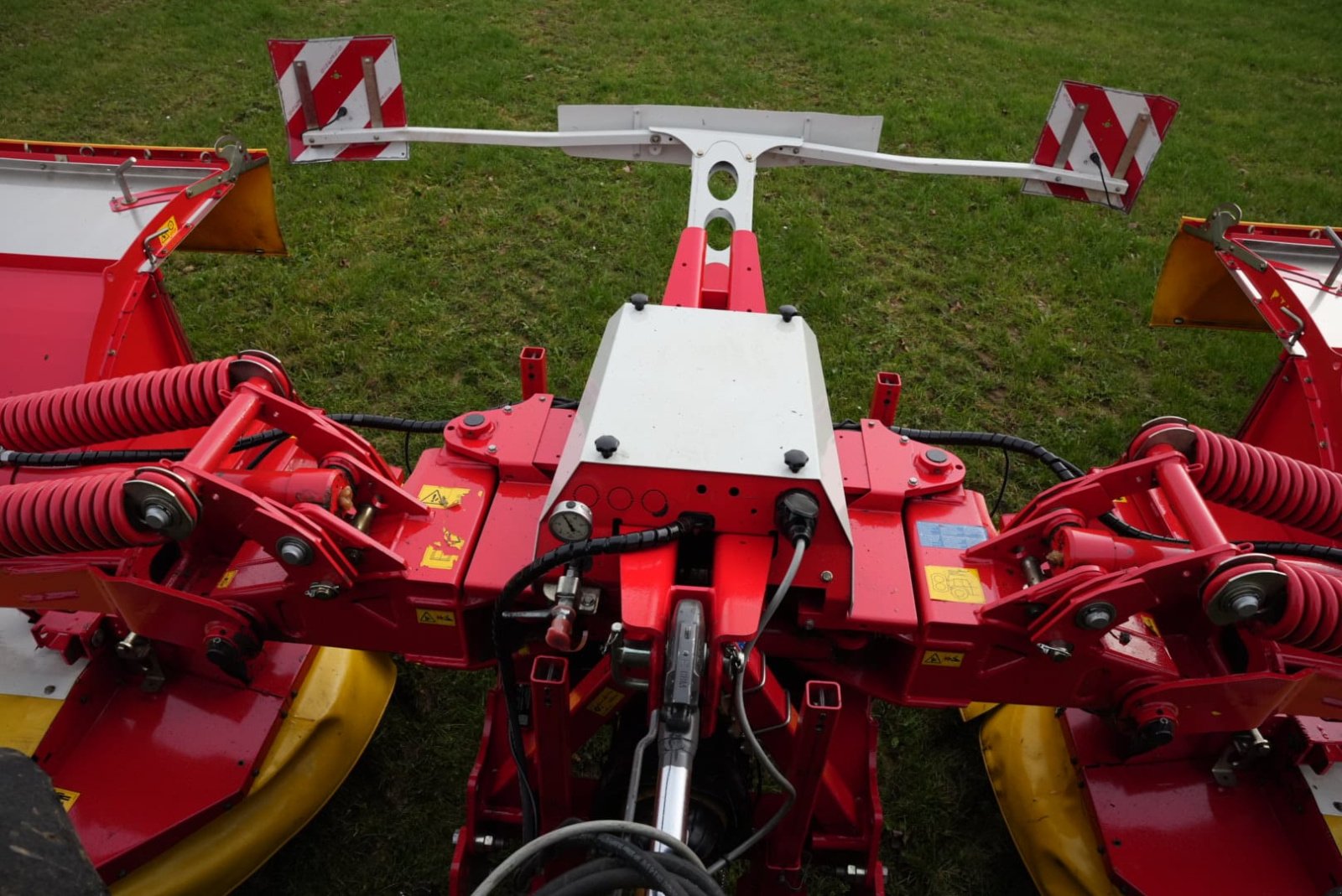 Mähwerk des Typs Pöttinger Novacat X8 ED, Gebrauchtmaschine in Seubersdorf-Wissing (Bild 11)