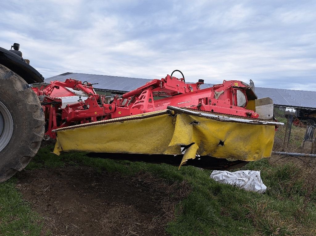 Mähwerk typu Pöttinger NOVACAT x8, Gebrauchtmaschine v COGNAC LA FORET (Obrázek 5)
