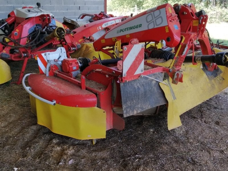 Mähwerk типа Pöttinger Novacyt 301 alpha pro, Gebrauchtmaschine в MORLHON LE HAUT