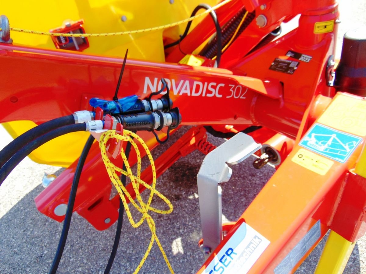 Mähwerk des Typs Pöttinger NovaDisc 302, Neumaschine in Neukirchen am Walde  (Bild 7)