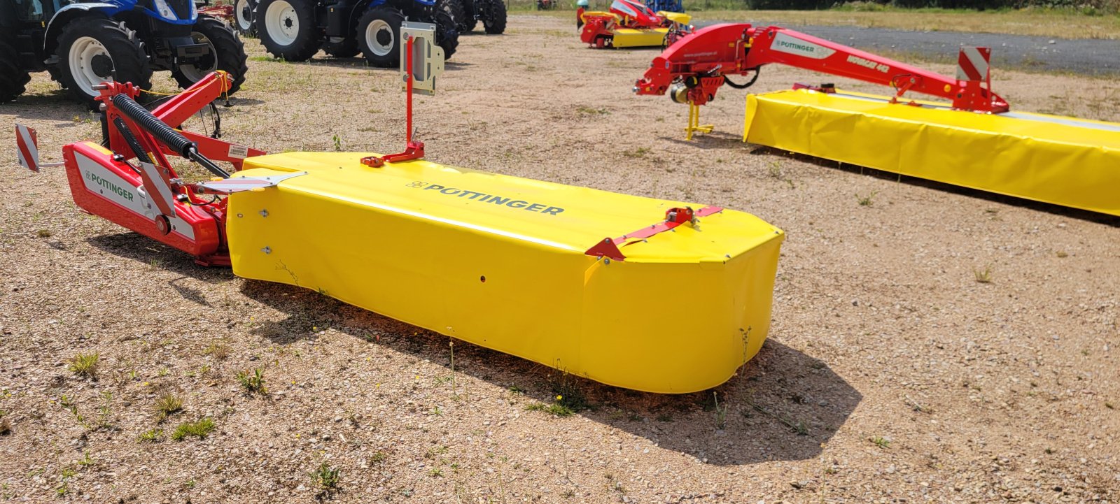 Mähwerk типа Pöttinger NOVADISC 302, Gebrauchtmaschine в CINTHEAUX (Фотография 2)