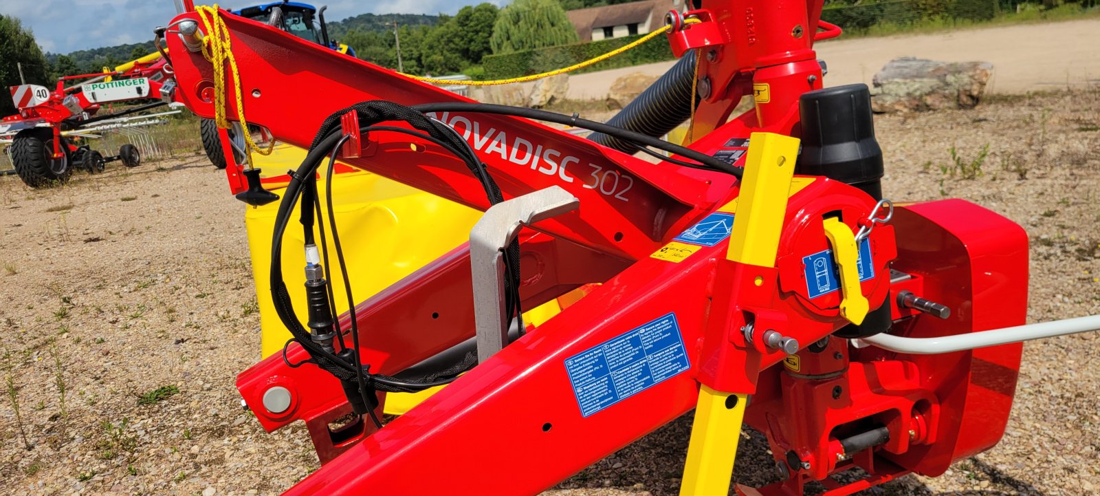 Mähwerk типа Pöttinger NOVADISC 302, Gebrauchtmaschine в CINTHEAUX (Фотография 3)