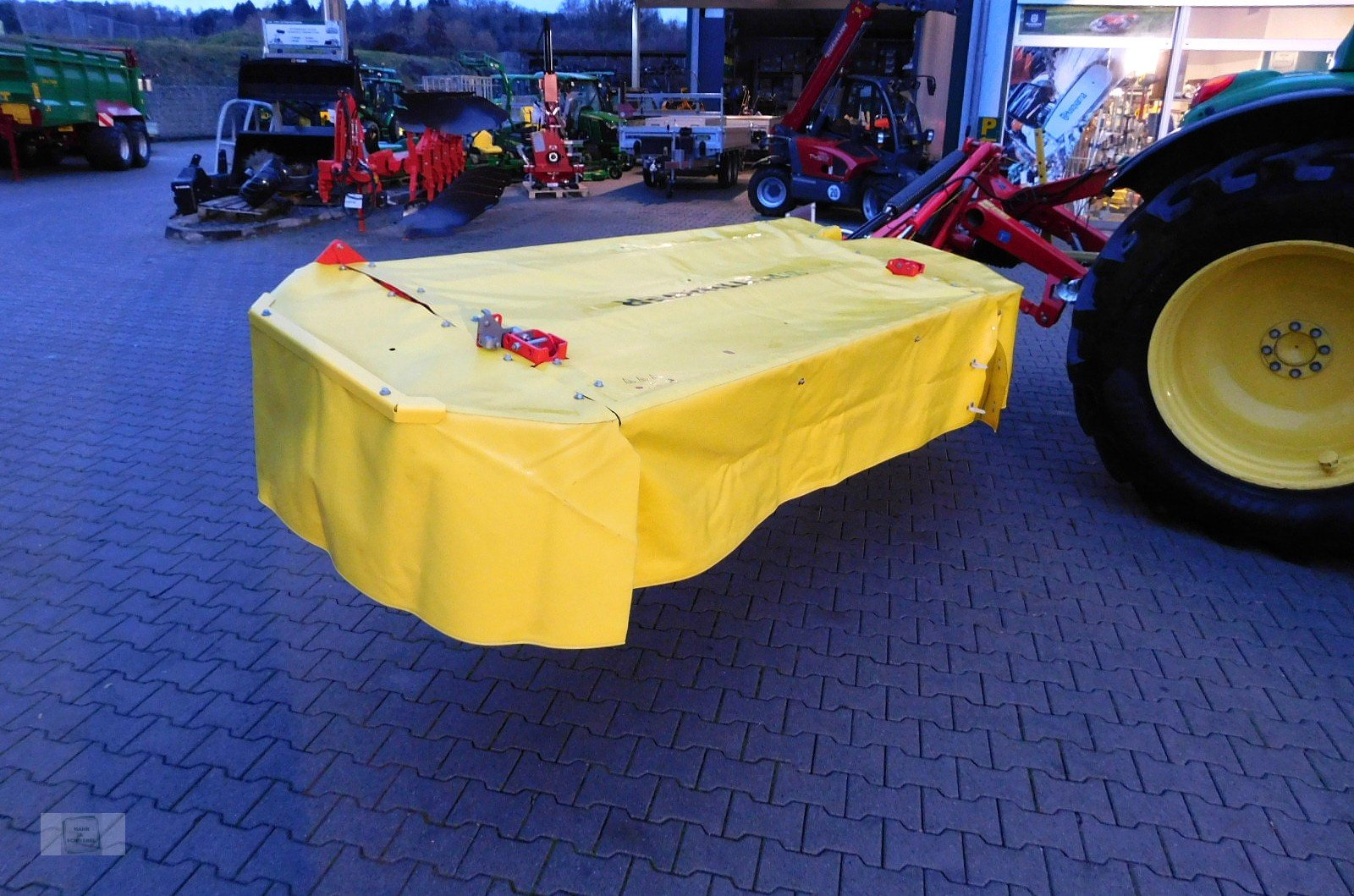 Mähwerk of the type Pöttinger Novadisc 302, Gebrauchtmaschine in Gross-Bieberau (Picture 1)