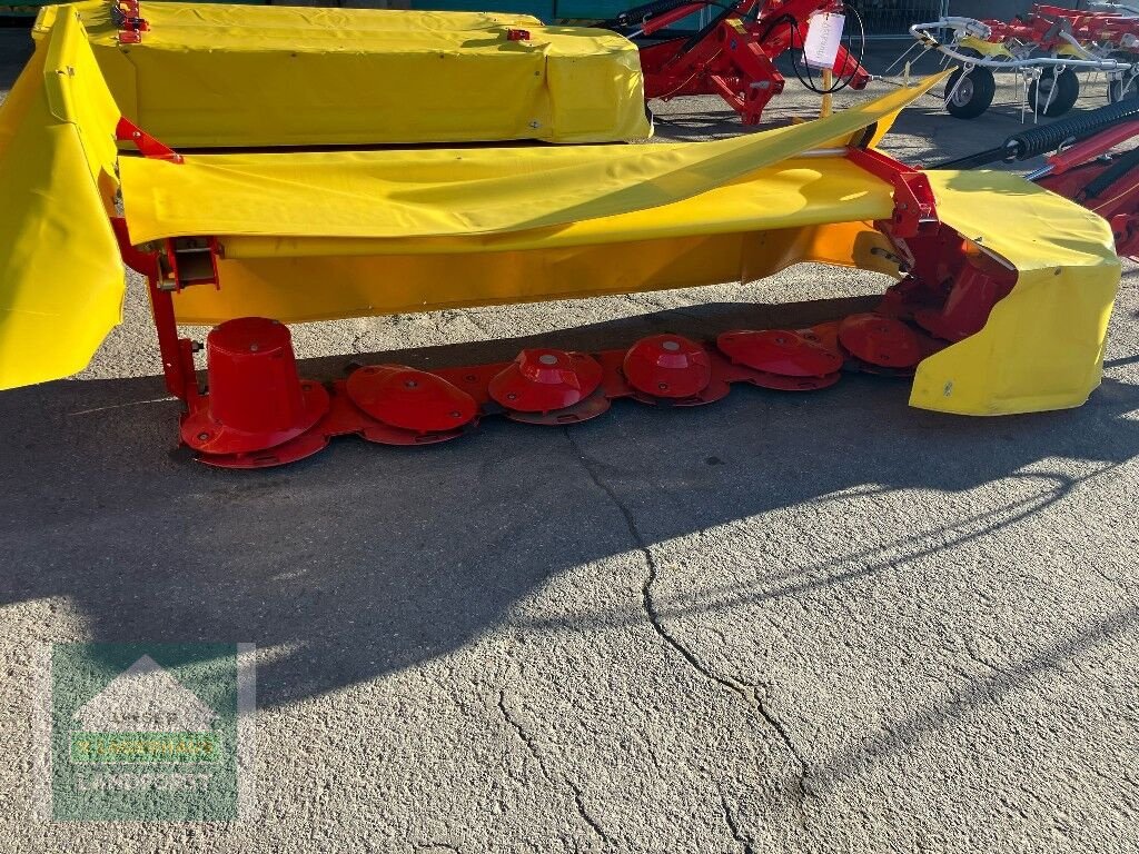 Mähwerk des Typs Pöttinger Novadisc 302, Neumaschine in Murau (Bild 5)