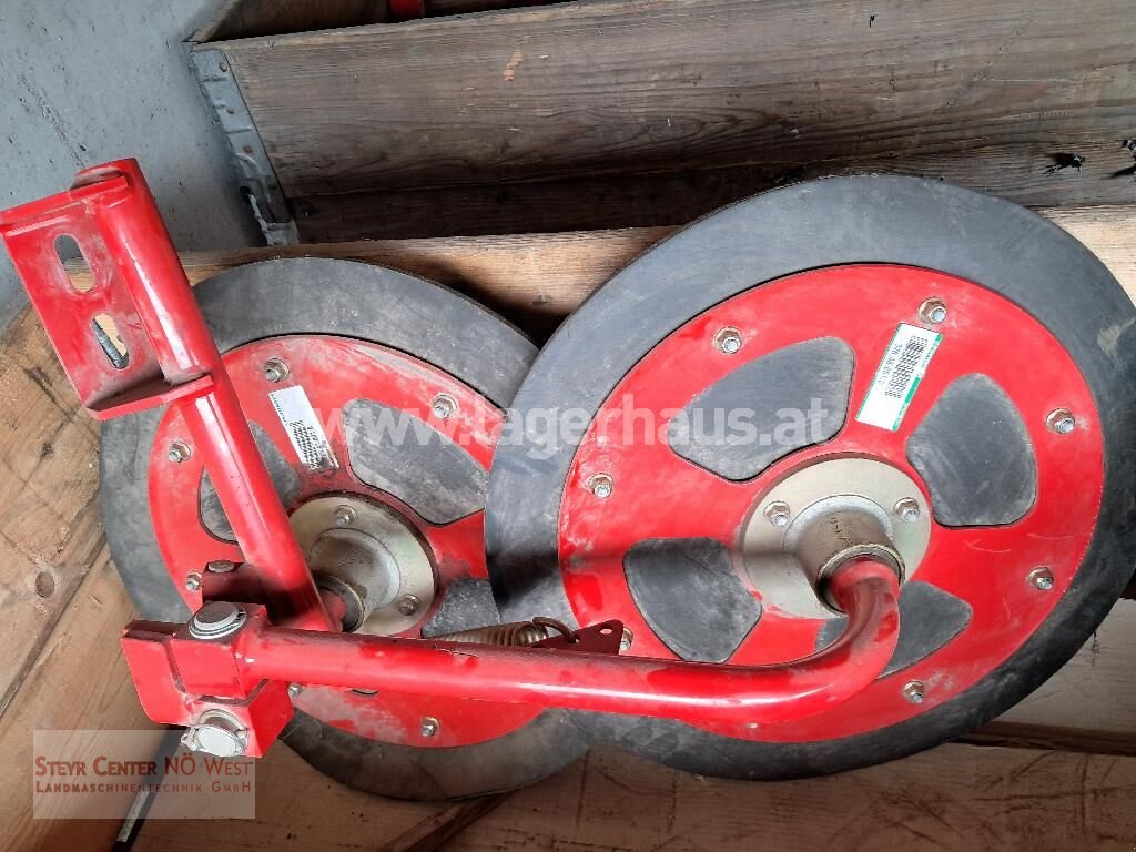 Mähwerk типа Pöttinger SCHWADSCHEIBE INNEN NOVADISC 265+305, Gebrauchtmaschine в Purgstall (Фотография 1)