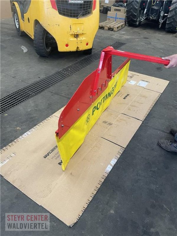 Mähwerk of the type Pöttinger Schwadtuch zu Novacat 302 Cross Flow, Neumaschine in Vitis (Picture 4)