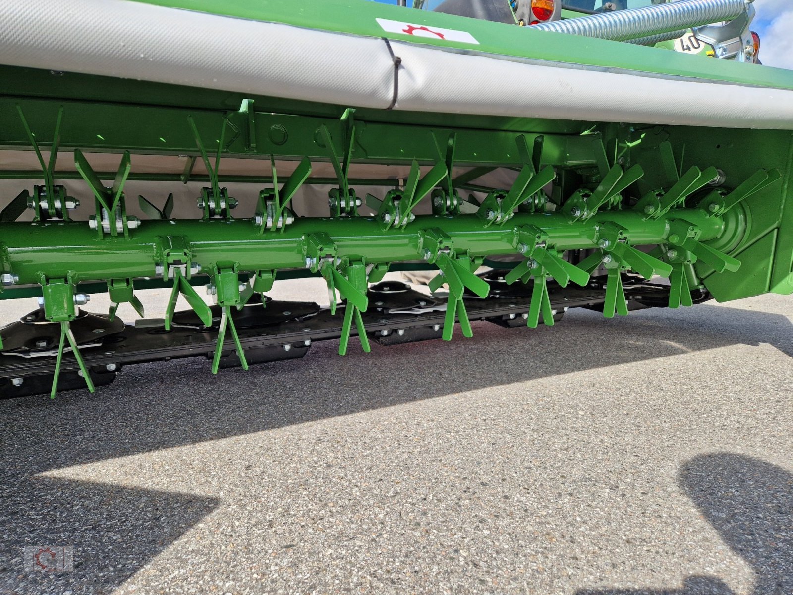 Mähwerk of the type PRONAR PDD 830C Aufbereiter Schmetterlingsmähwerk Scheiben Hydraulische Anfahrsicherung, Neumaschine in Tiefenbach (Picture 16)