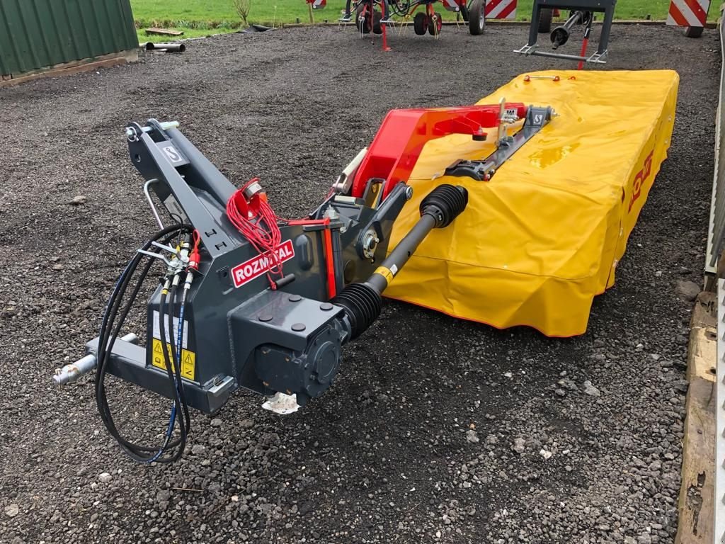 Mähwerk des Typs Rozmital SD-300, Neumaschine in Munnekeburen (Bild 5)