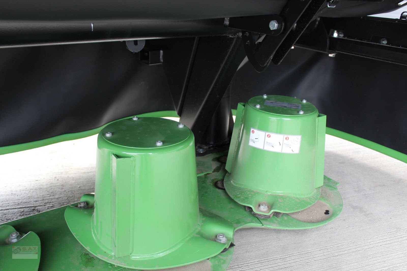 Mähwerk от тип SaMASZ Frontmähwerk XT-F 302 - Neu, Neumaschine в Eberschwang (Снимка 20)