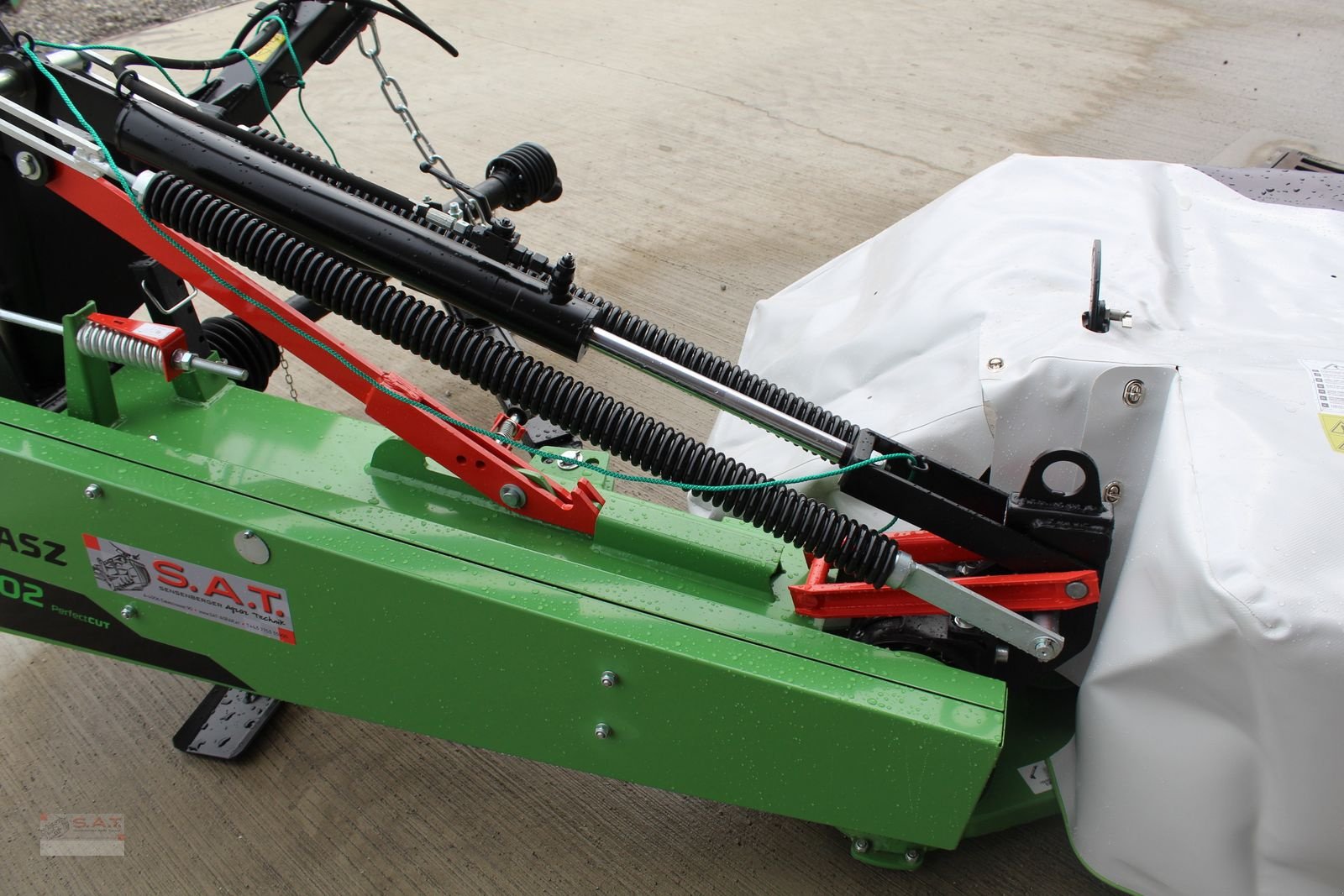 Mähwerk des Typs SaMASZ Heckscheibenmähwerk KDT 300-NEUMASCHINE, Neumaschine in Eberschwang (Bild 16)