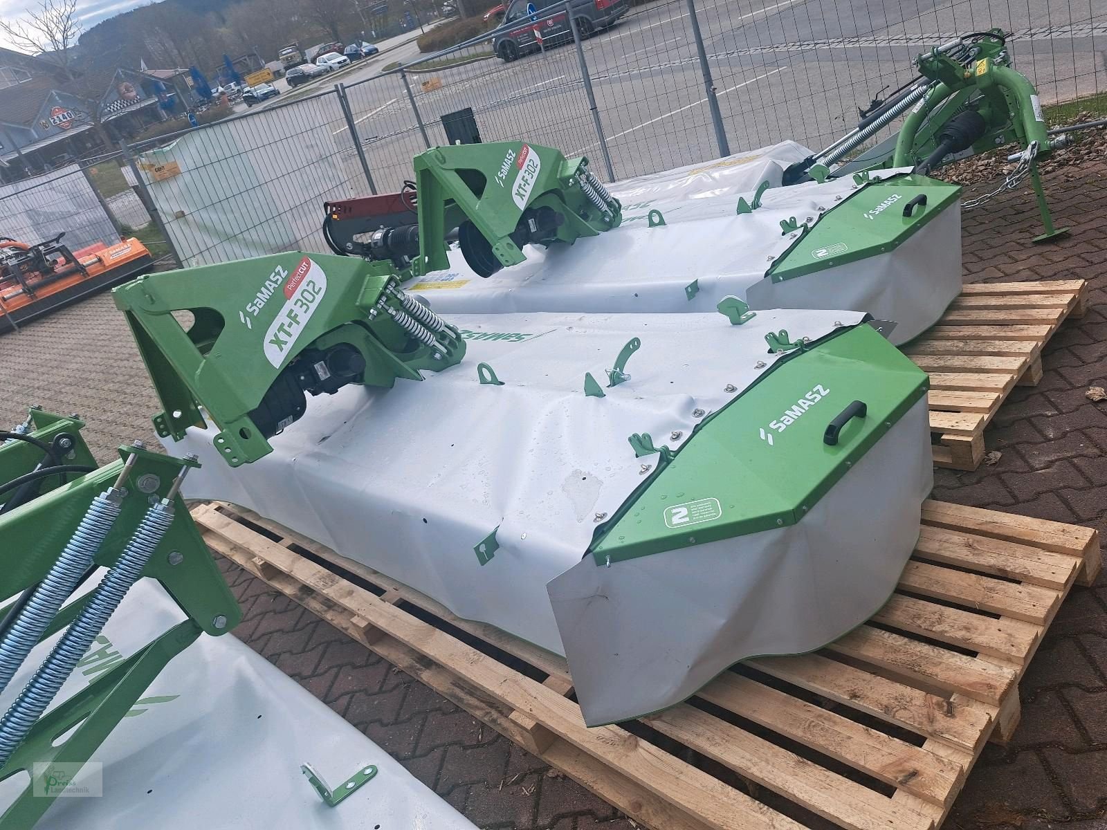 Mähwerk of the type SaMASZ XT-F 302, Neumaschine in Bad Kötzting (Picture 5)