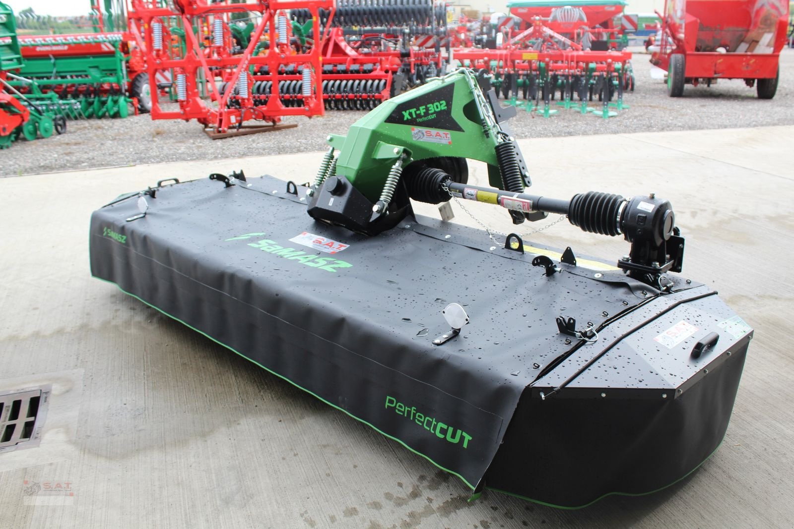 Mähwerk des Typs SaMASZ XT-F 342 Frontmähwerk-NEU, Neumaschine in Eberschwang (Bild 1)