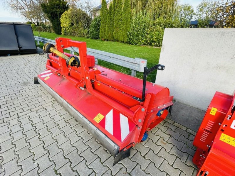 Mähwerk des Typs Sonstige D&uuml;cker UM 30 F G7, Neumaschine in Coevorden