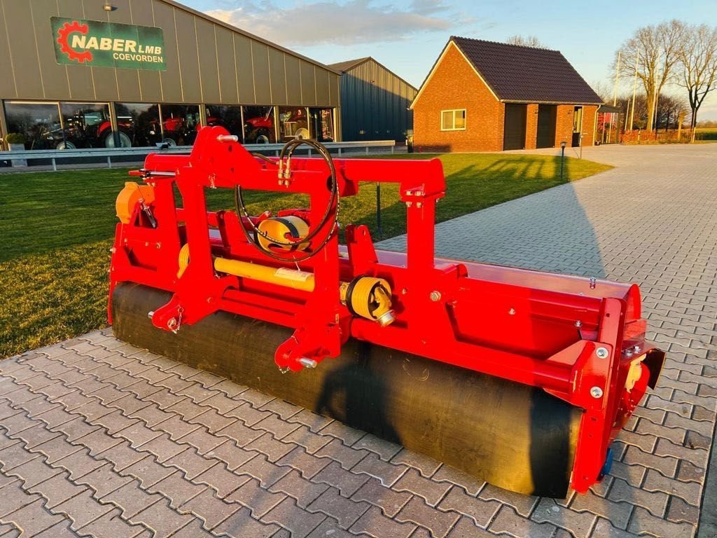 Mähwerk van het type Sonstige D&uuml;cker UM 30 FRONTKLEPELMAAIER, Neumaschine in Coevorden (Foto 7)