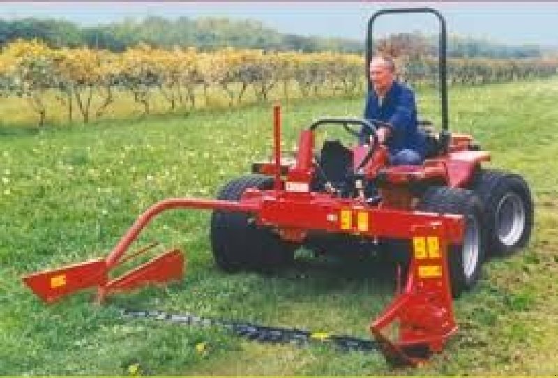 Mähwerk tip Sonstige Faucheuse frontale 2.72 m de coupe Gribaldi Salvia, Gebrauchtmaschine in BEAUREPAIRE (Poză 2)