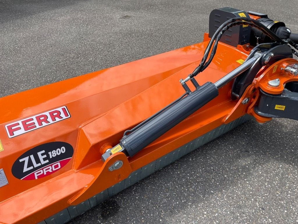 Mähwerk of the type Sonstige Ferri ZLE 1800 PRO verstek klepelmaaier, Neumaschine in Warmenhuizen (Picture 7)