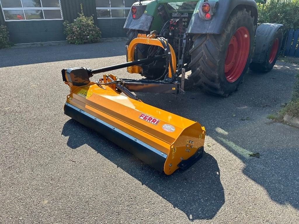 Mähwerk tip Sonstige Ferri ZMTE 2000 PRO verstek klepelmaaier, Neumaschine in Warmenhuizen (Poză 9)