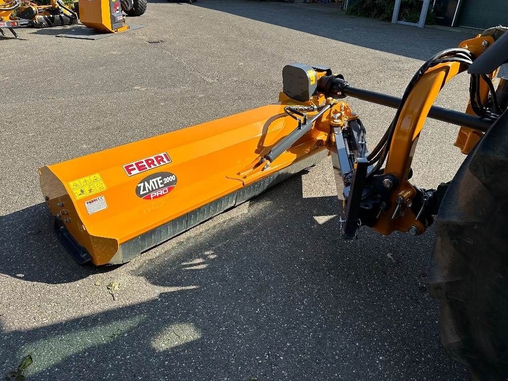 Mähwerk tip Sonstige Ferri ZMTE 2000 PRO verstek klepelmaaier, Neumaschine in Warmenhuizen (Poză 3)