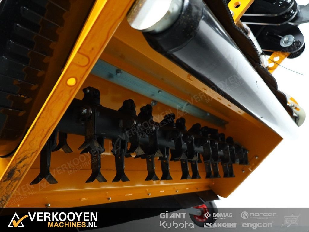 Mähwerk des Typs Sonstige Giant Klepelmaaier 1400 (35-45ltr), Neumaschine in Vessem (Bild 8)