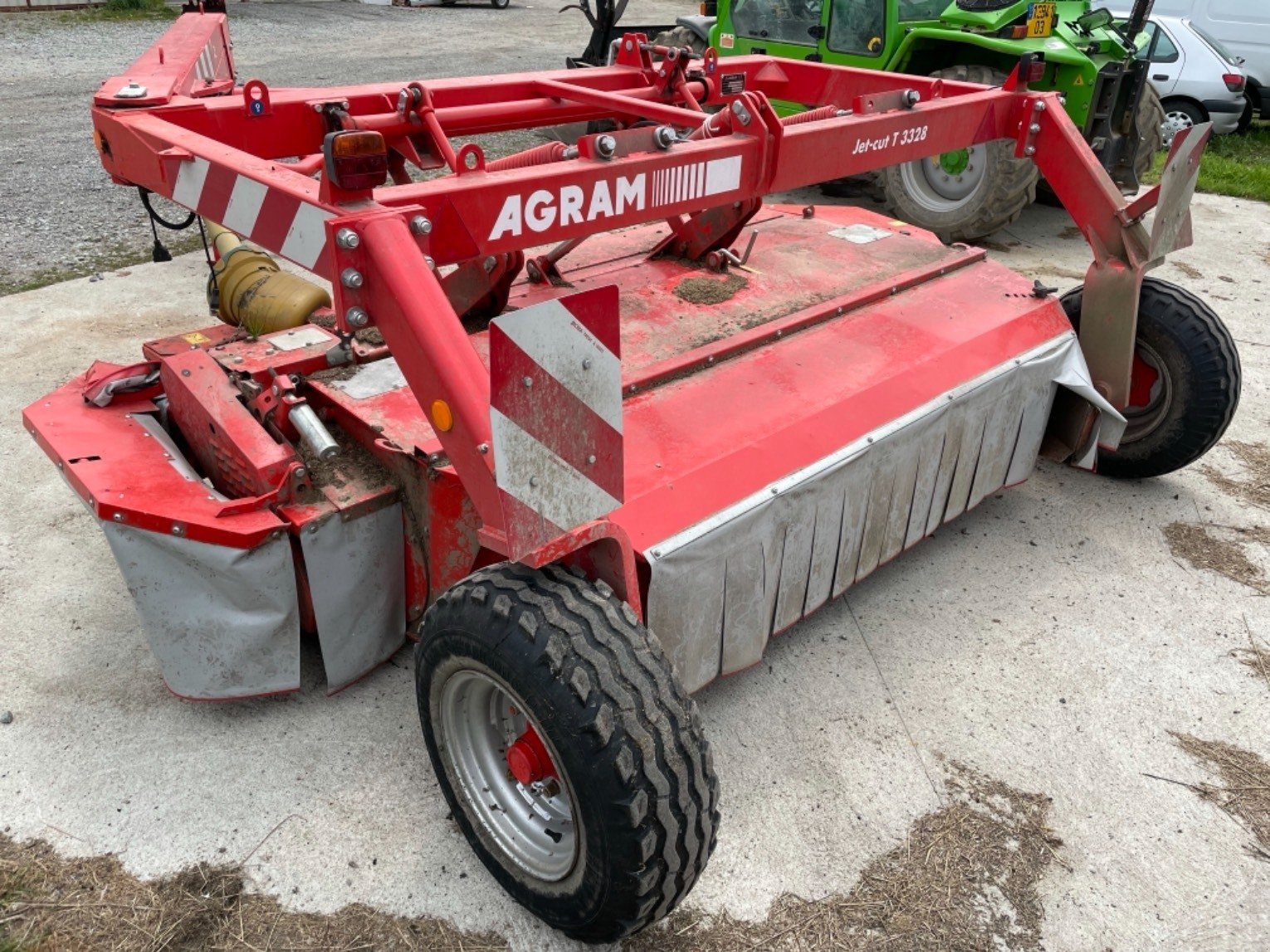 Mähwerk типа Sonstige Jet cutt3328, Gebrauchtmaschine в LA SOUTERRAINE (Фотография 4)