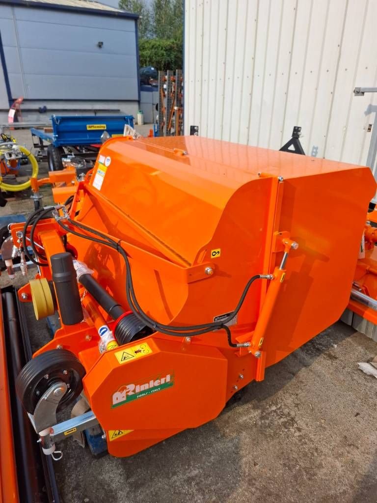 Mähwerk des Typs Sonstige Rinieri TRM-R130, Neumaschine in Heijningen (Bild 3)