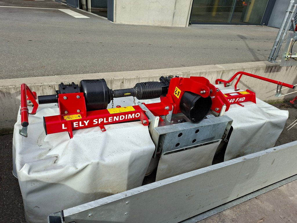 Mähwerk от тип Sonstige Splendido 240 FHD Frontscheibenmähwerk, Gebrauchtmaschine в Chur (Снимка 1)