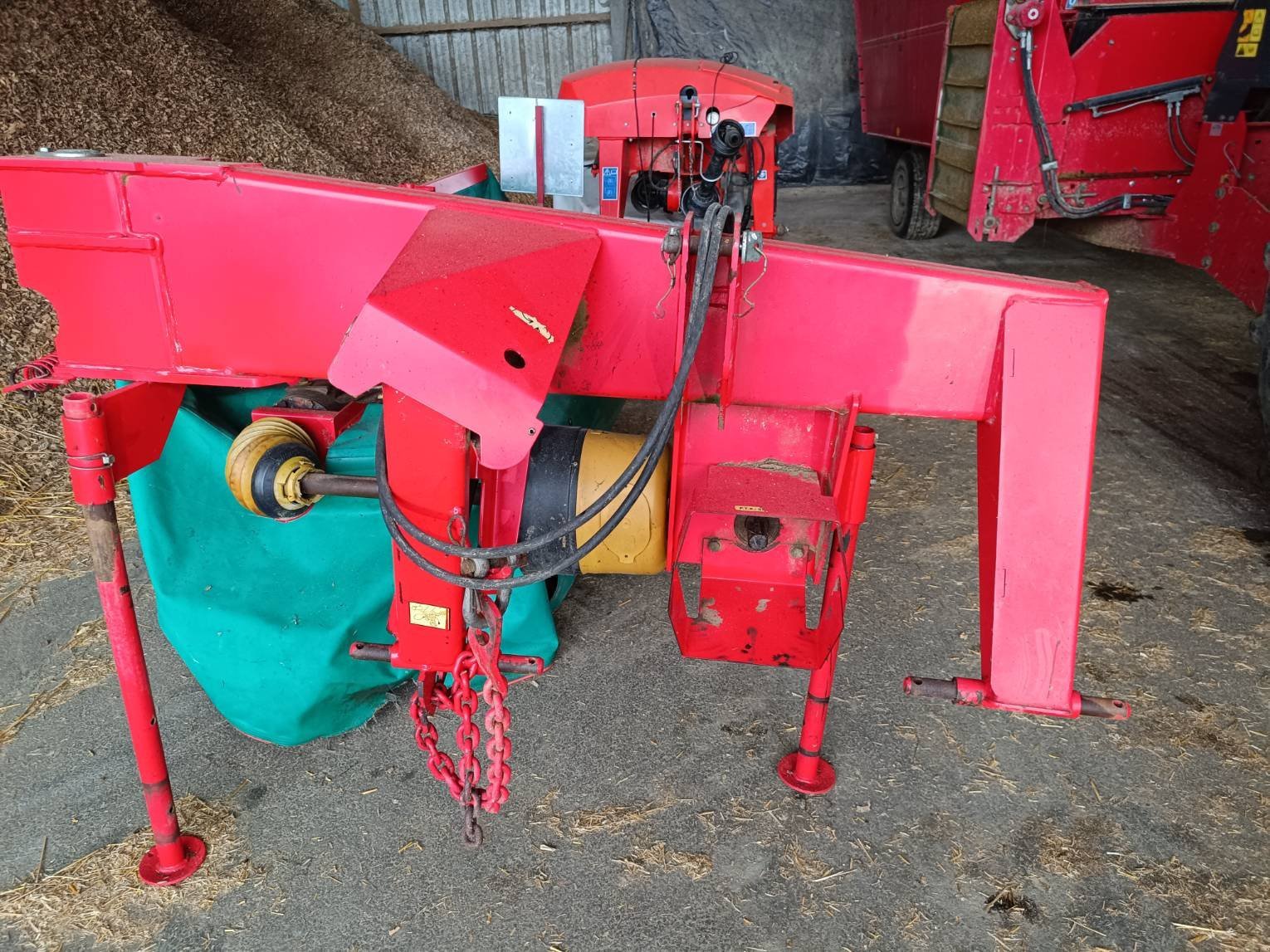 Mähwerk des Typs Taarup 2528, Gebrauchtmaschine in Le Horps (Bild 7)