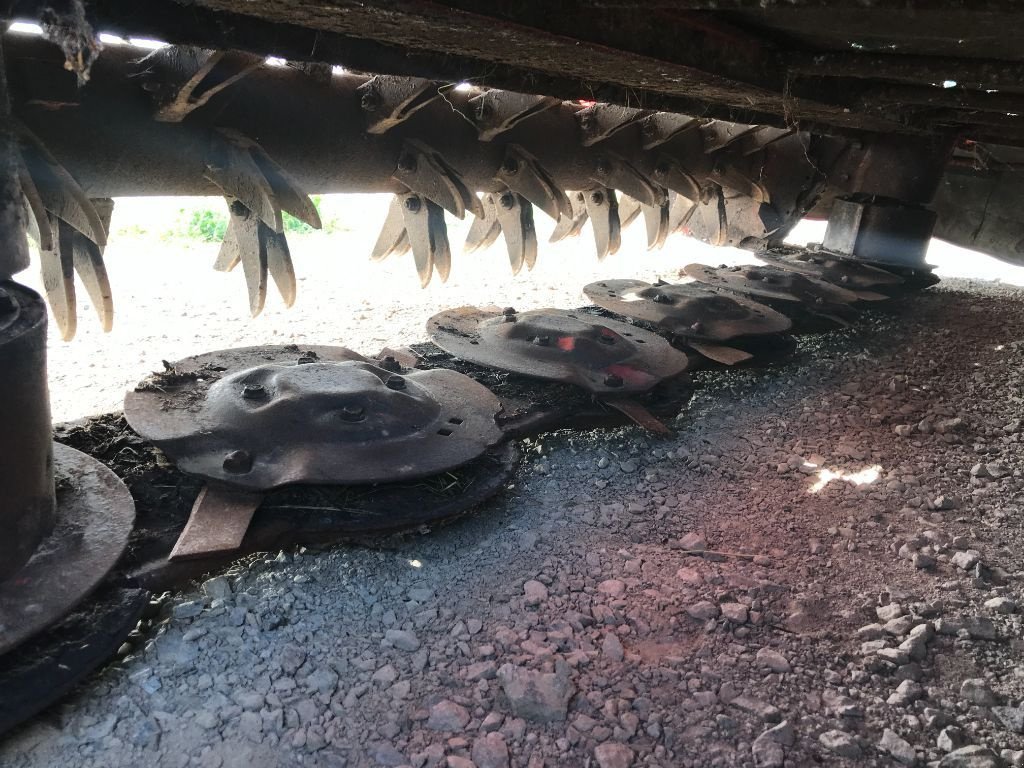 Mähwerk типа Taarup 3128, Gebrauchtmaschine в MORLHON LE HAUT (Фотография 7)