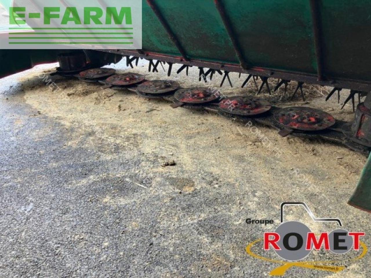 Mähwerk typu Taarup 3132, Gebrauchtmaschine v GENNES-SUR-GLAIZE (Obrázek 5)