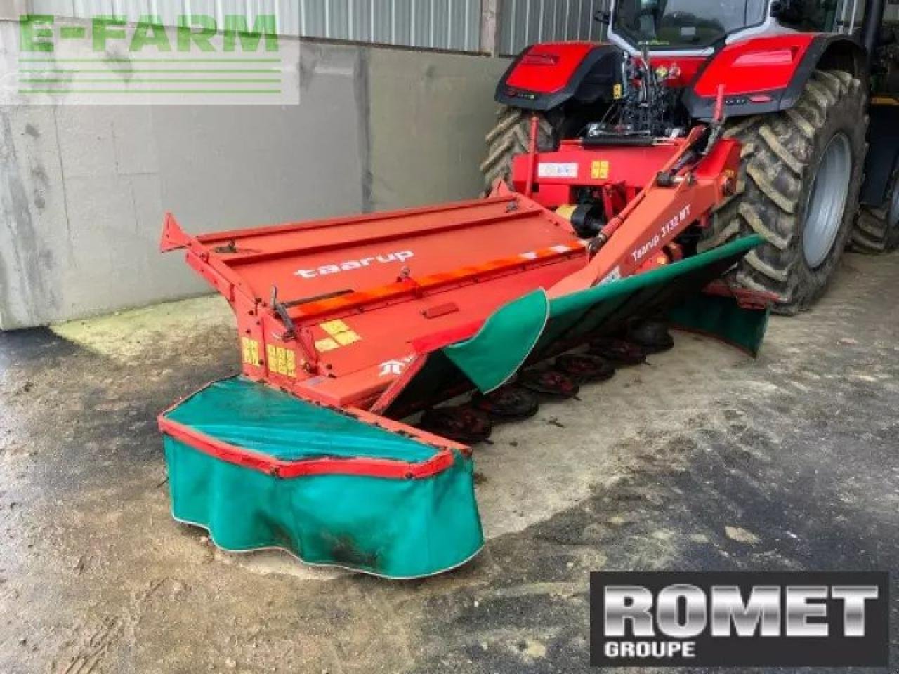 Mähwerk Türe ait Taarup 3132, Gebrauchtmaschine içinde GENNES-SUR-GLAIZE (resim 2)
