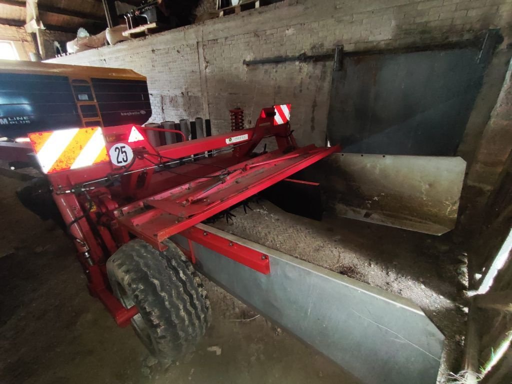 Mähwerk типа Taarup 4032, Gebrauchtmaschine в STENAY (Фотография 6)