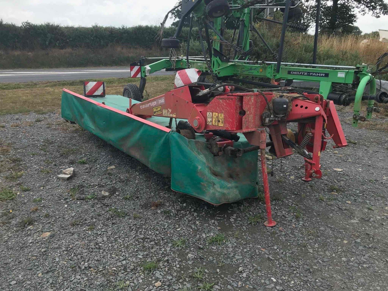 Mähwerk tipa Taarup FAUCHEUSE 2540 H, Gebrauchtmaschine u SAINT CLAIR SUR ELLE (Slika 2)