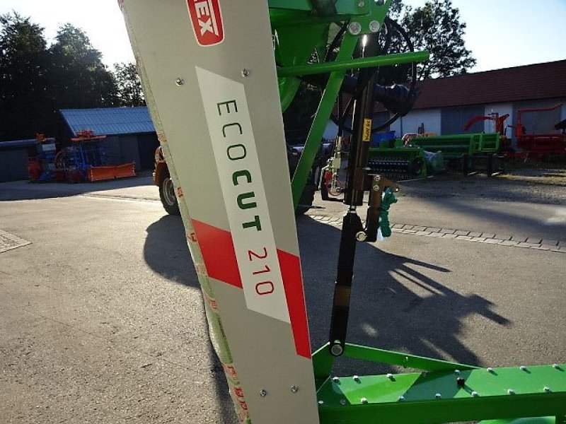 Mähwerk of the type Talex Eco-Cut, NEU - 2,10 Hecktrommelmähwerk 2,10 Meter- hydraulisch klappbar - Neu, Neumaschine in Neureichenau (Picture 2)