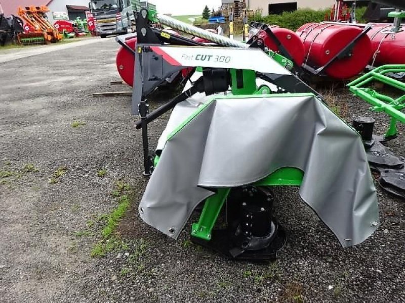 Mähwerk of the type Talex Fast Cut 300 - Frontscheibenmähwerk- NEU mit Schwadscheiben - Neues Modell - hydrl. Zusatzaushebung, Neumaschine in Neureichenau (Picture 30)