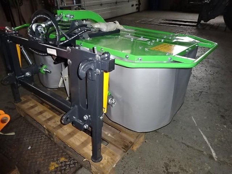 Mähwerk of the type Talex Frontmähwerk 1,35 Meter Rota Hydro -  mit Hydraulischen Antrieb Anbau an Euro SW Rahmen - Auch für Anbau an Radlader, Neumaschine in Neureichenau (Picture 5)