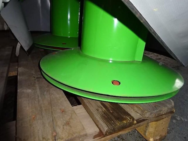 Mähwerk of the type Talex Frontmähwerk 1,35 Meter Rota Hydro -  mit Hydraulischen Antrieb Anbau an Euro SW Rahmen - Auch für Anbau an Radlader, Neumaschine in Neureichenau (Picture 9)